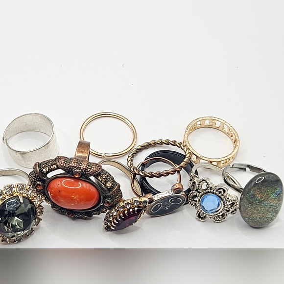 Vintage Ring Mix Variety Retro Pearl   Rhinestone Gem Gold Silver Adjustable 5-8 - Picture 12 of 16